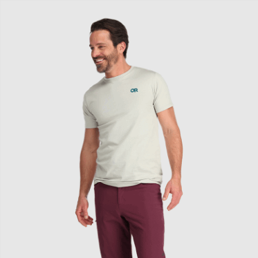 Camiseta Con Logo En La Parte Posterior Del Bloqueo De Investigación Al Aire Libre Guijarro/lago Profundo